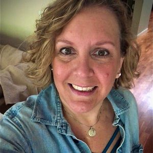 Meet your Posher, Lynn